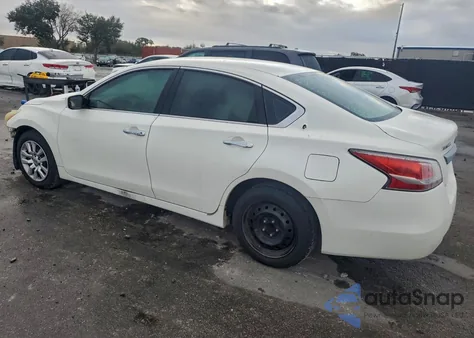 2014 Nissan Altima 2.5 from USA, damaged, VIN 1N4AL3APXEC204454